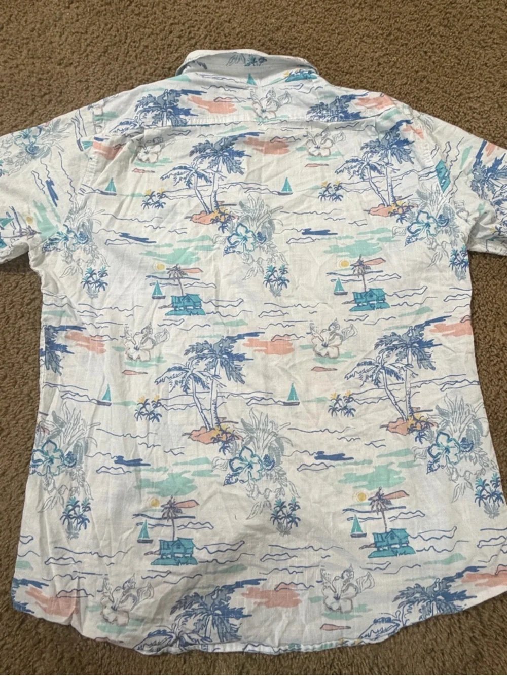 Izod Men's Light Blue Tropical-Print Short-Sleeve Button-Down Shirt Size XL - Picture 10 of 10
